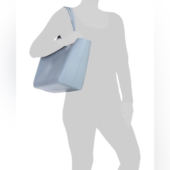 NWT $235 MANSUR GAVRIEL Eva Rubber Made In Italy Large Tote in Cielo! - Picture 3 of 6